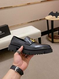 Picture of Versace Shoes Men _SKUfw102350805fw